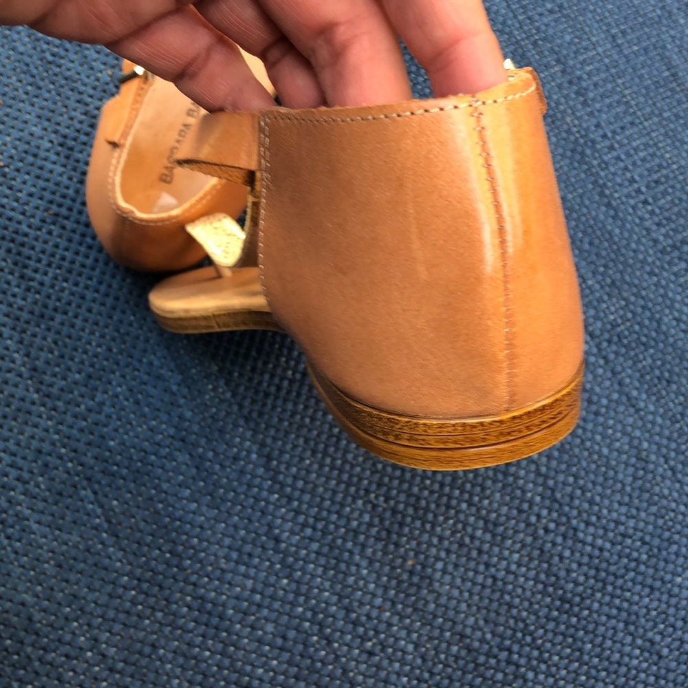 Sandals - Picture 5 of 6